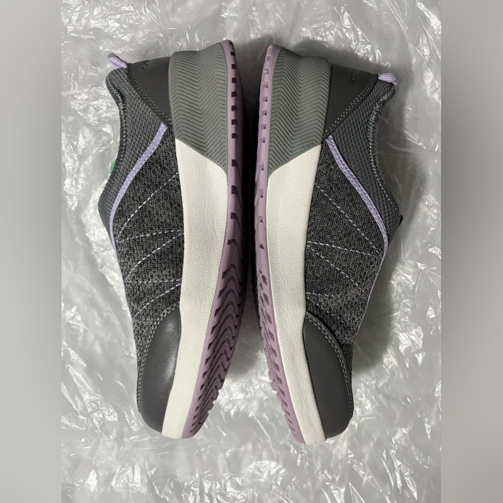 Lands' End Women’s Active slip on Sneakers, size 9.5. NWT - Picture 7 of 10